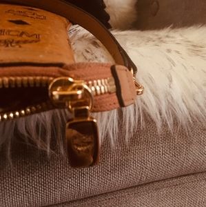 MCM medium pouch